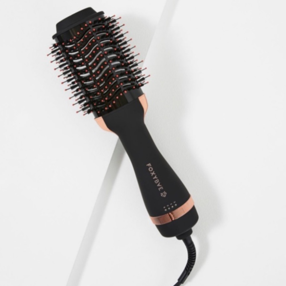FOXYBAE ROSE GOLD BLOWOUT DRYER BRUSH PRO